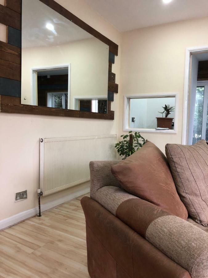 Treetops flat2 Hall Green B28 Birmingham Buitenkant foto