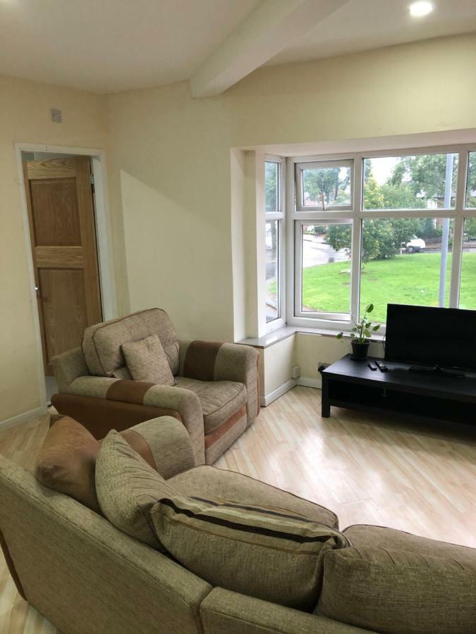 Treetops flat2 Hall Green B28 Birmingham Buitenkant foto